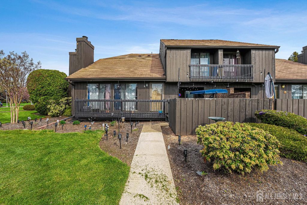 197 Westgate Dr, Edison, NJ - View 4