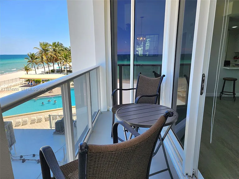3505 S Ocean Dr #312 — Photo 4