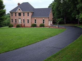 408 Spring Lake Rd, Forest, VA 24551