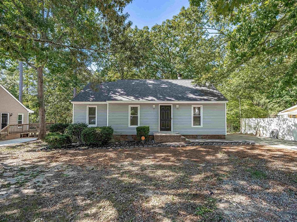 1st image of 204 River Song Rd