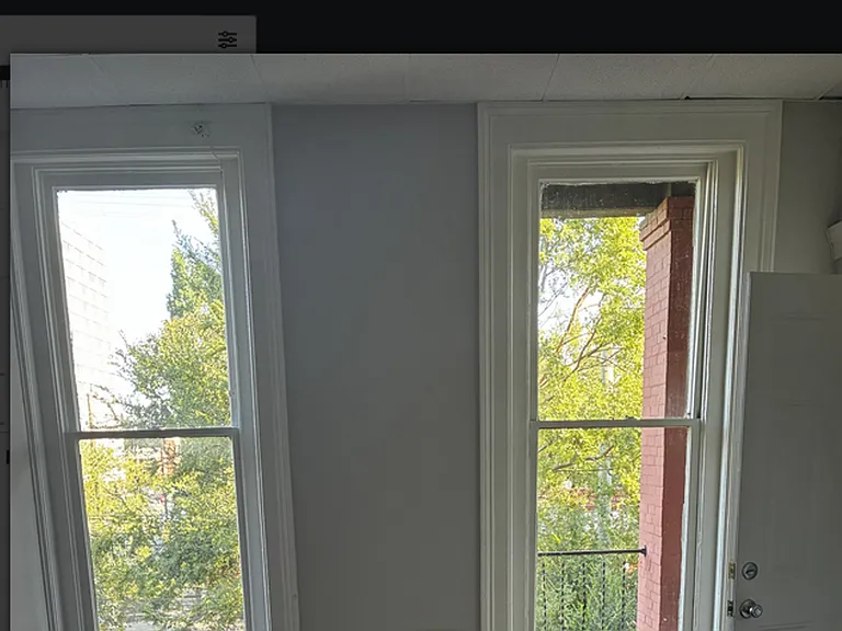 208 W Ormsby Ave. — Photo 4