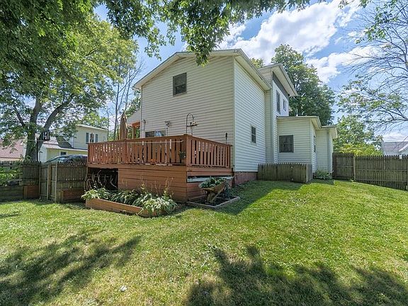 5th image of 501 W Friendship St