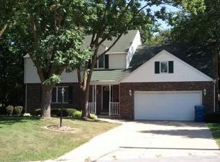 6 Inverness Dr, Bourbonnais, IL