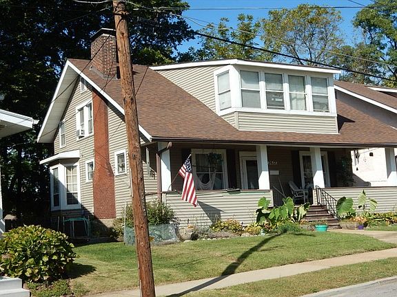 2nd image of 2633 Margarette Ave