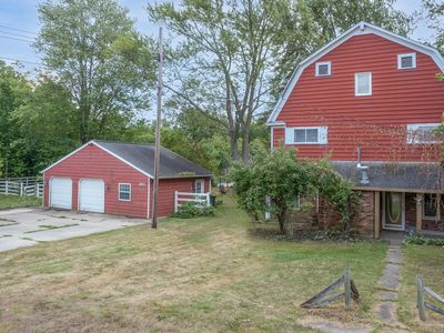 27191 Loma Ct, Grosse Ile, MI, 48138