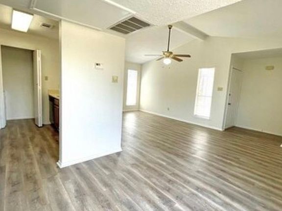 2nd image of 2100 Windsor Dr APT 25