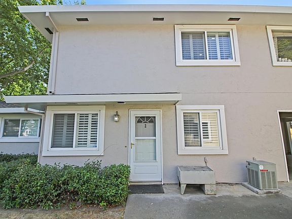 4th image of 2325 Saidel Dr APT 2