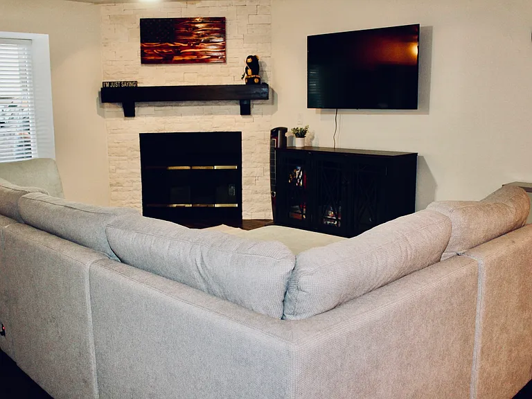 1460 S Adair Dr — Photo 3