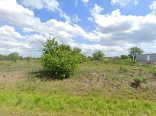 217 Nautilus Ave, Labelle, FL 33935