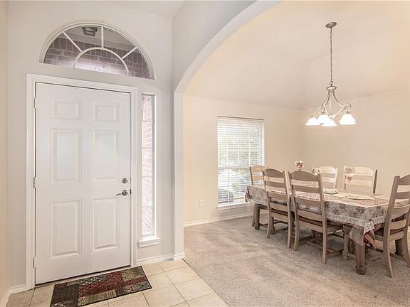 4th image of 4612 Bonnywood Dr