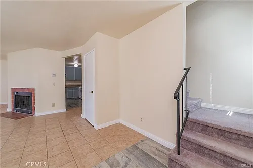 1122 Cleghorn Dr Photo 1