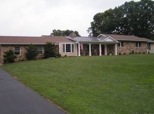 21620 Black Rock Rd, Hagerstown, MD 21740