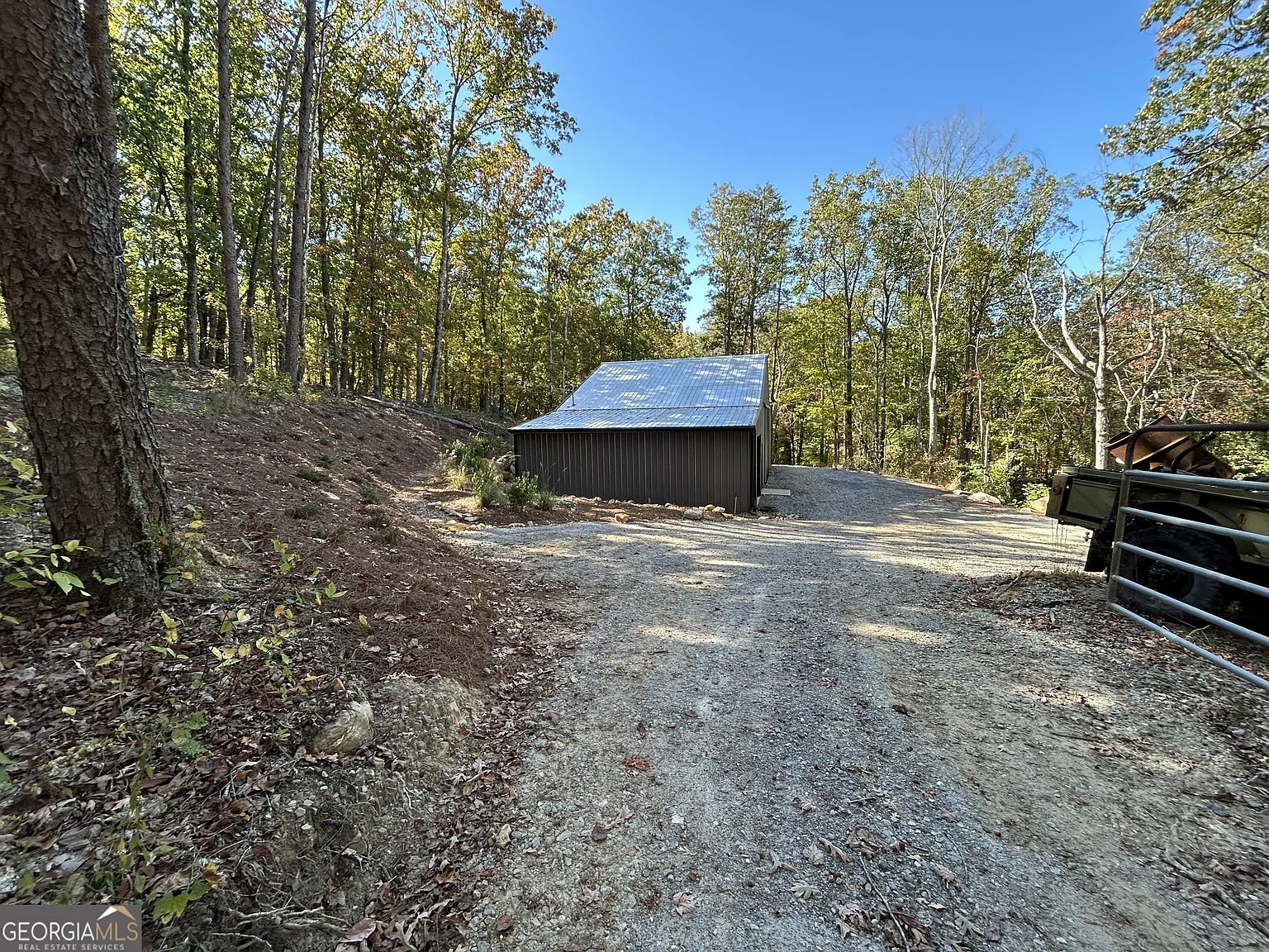 5997 Henderson Mountain Rd photo 1