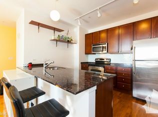 565 W Quincy St, Chicago, IL 60661