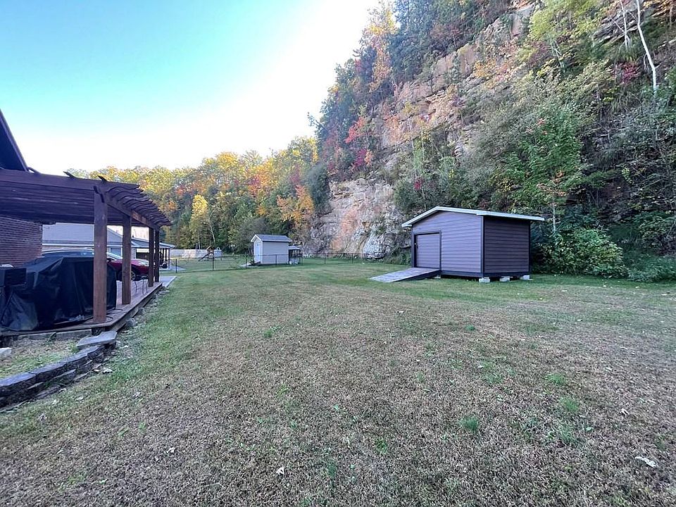 307 Antler Dr, Hazard, KY 41701 Zillow