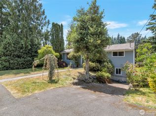 22208 53rd Ave W, Mountlake Terrace, WA 98043