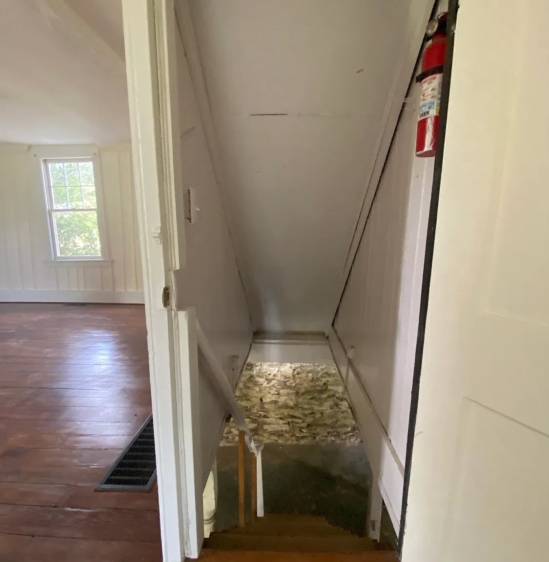 2 bed, 1.5 bath, 1200 sqft, $1,600 — Photo 1