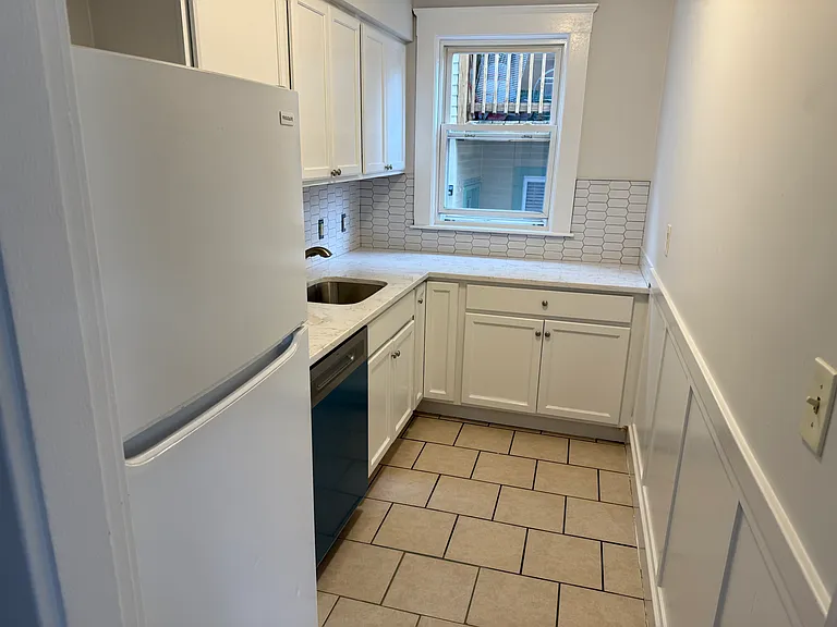 5 Salem St #1 — Photo 6