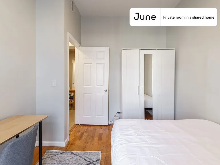 362 Parkside Ave #A — Photo 3