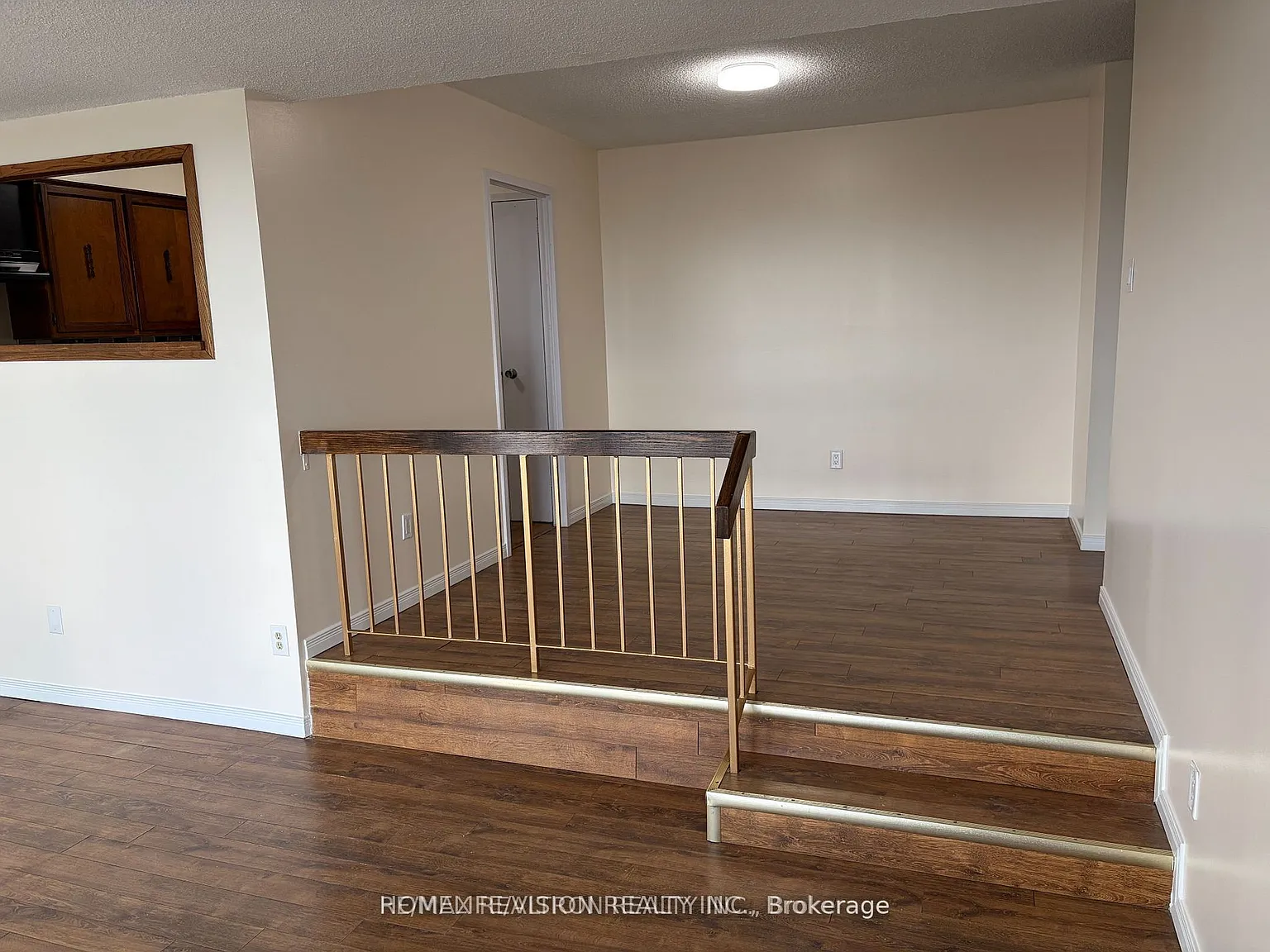 1338 York Mills Rd — Photo 4