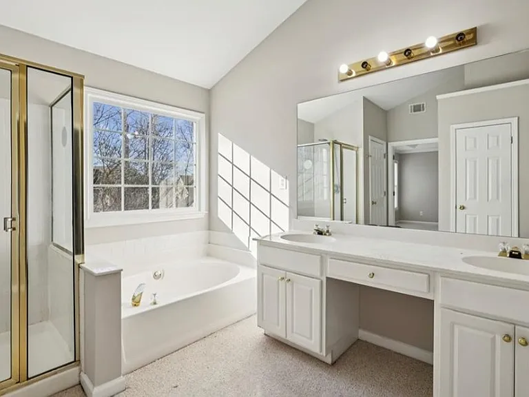 750 Hedgewick Trl — Photo 12