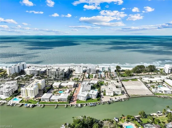 1930 Gulf Shore BLVD N #E202, NAPLES, FL 34102
