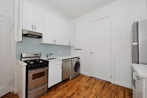 Rented by Aether Property Group | media 20