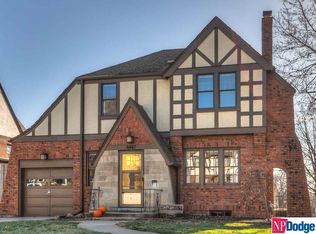 4447 Pine St, Omaha, NE 68105