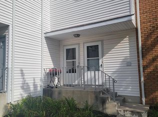 905 Woodchip Rd, Lumberton, NJ 08048