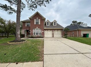 20419 Scenic Woods Dr, Cypress, TX 77433