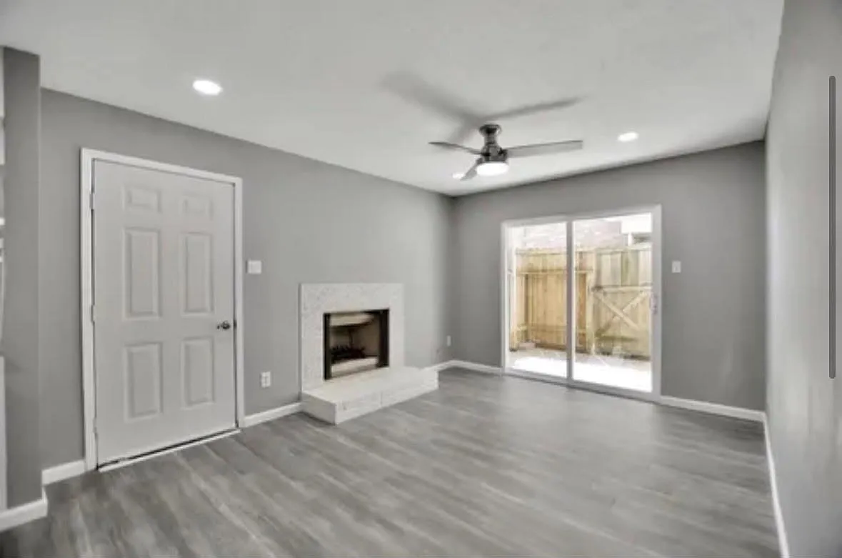 2 bed, 2.0 bath, 794 sqft, $1,575 — Photo 1