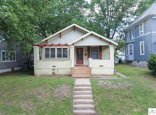 1118 W 7th St, Sedalia, MO 65301
