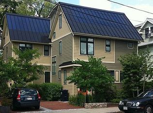 19 Field St, Cambridge, MA 02138