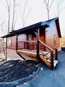 844 Pine Top Ln, Gatlinburg, TN, 37738