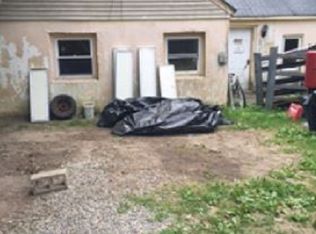 302 1/2 Oak St, Williamstown, NJ 08094