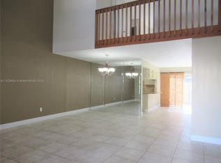 12166 SW 52nd Ct, Cooper City, FL 33330