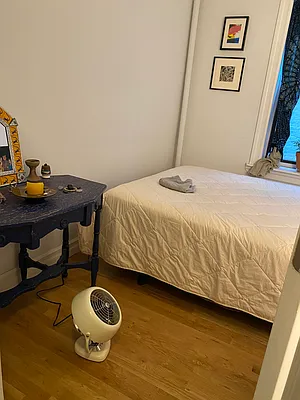Rented by Nooklyn NYC LLC | media 26