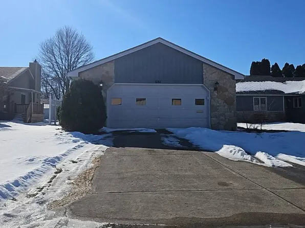 601 N Buckingham Ct #17-B, Anderson, IN 46013