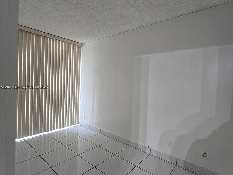 16909 N Bay Rd #321 — Photo 39