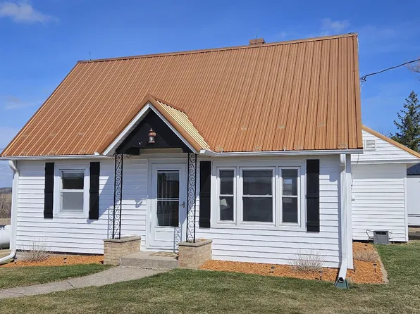 1458 W County Road G, Elmwood, WI 54740