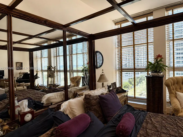 5055 Collins Ave #4C — Photo 17