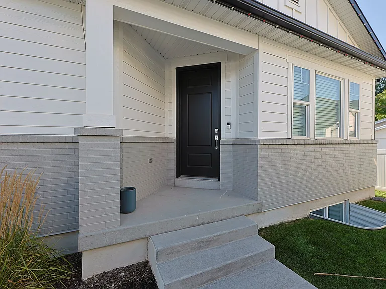 143 Fifty — Photo 2
