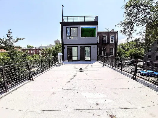 Rented by Reside New York | media 7