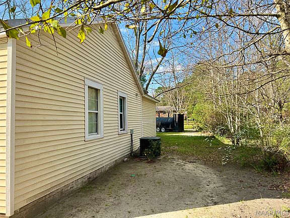 2nd image of 460 W Selma St