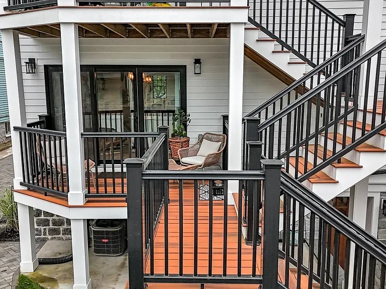 23 Princeton St — Photo 13