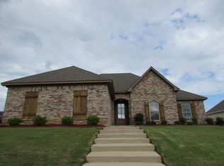 401 Winterfield Way, Brandon, MS 39042