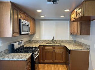 11934 207th St APT F, Lakewood, CA 90715