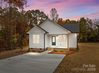 240 Ivey Meadow Ct, Linwood, NC 27299