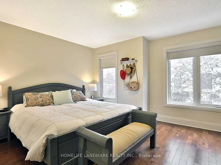 7 Oakburn Cres #15 — Photo 8