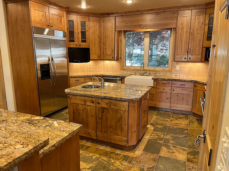 Kitchen 2